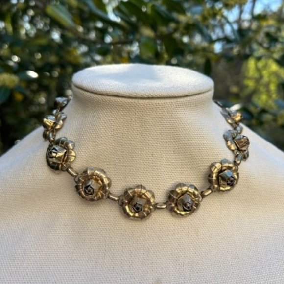 3-D Silver Metal Rose Flower Link Choker NECKLACE EARRINGS SET - Picture 2 of 11